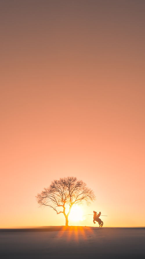 kaiyun开云·官方网站-五大联赛比赛中是否更频繁出现非对称进攻站位，五大联赛竞争最激烈